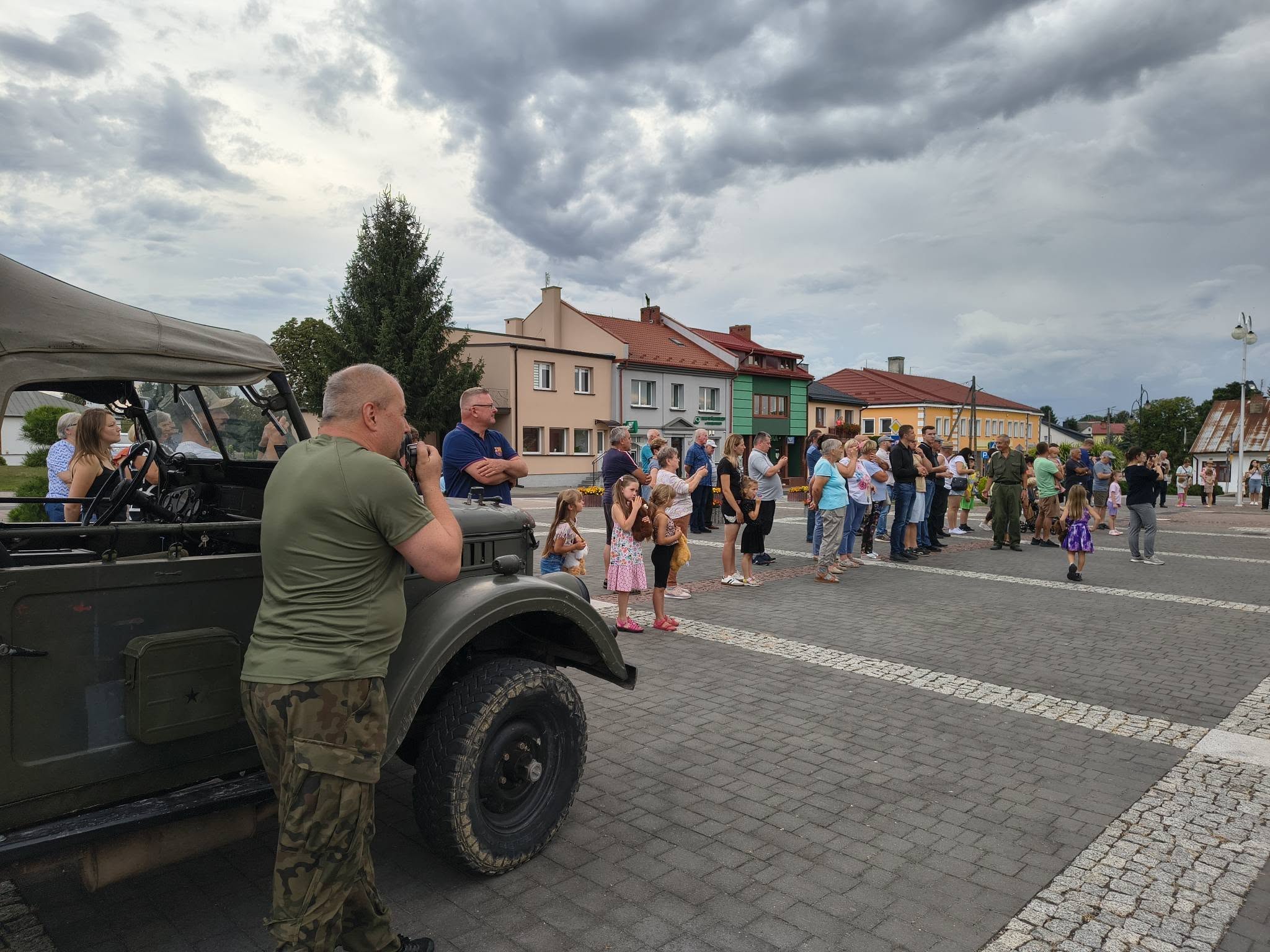 Przejazd kawalerzystów przez Wojsławice